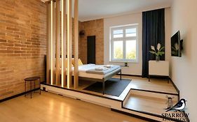Sparrow Apartment